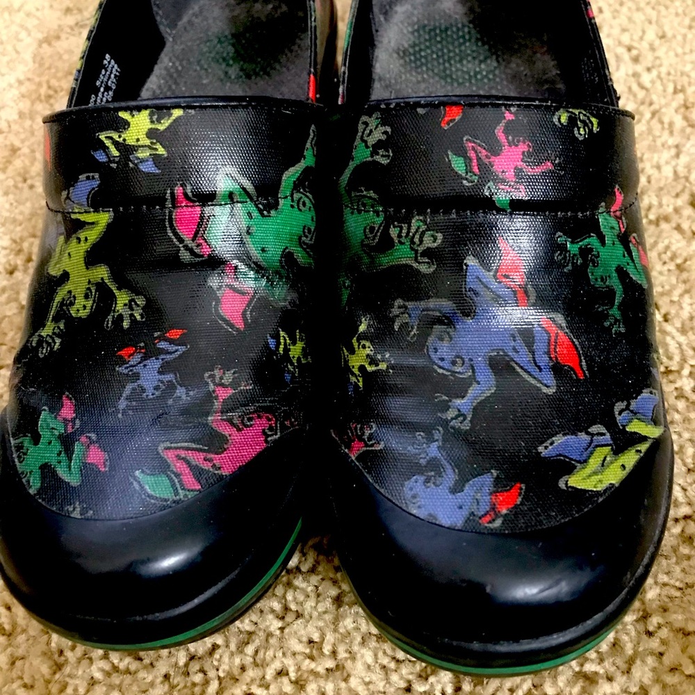 Rare Dansko size 37